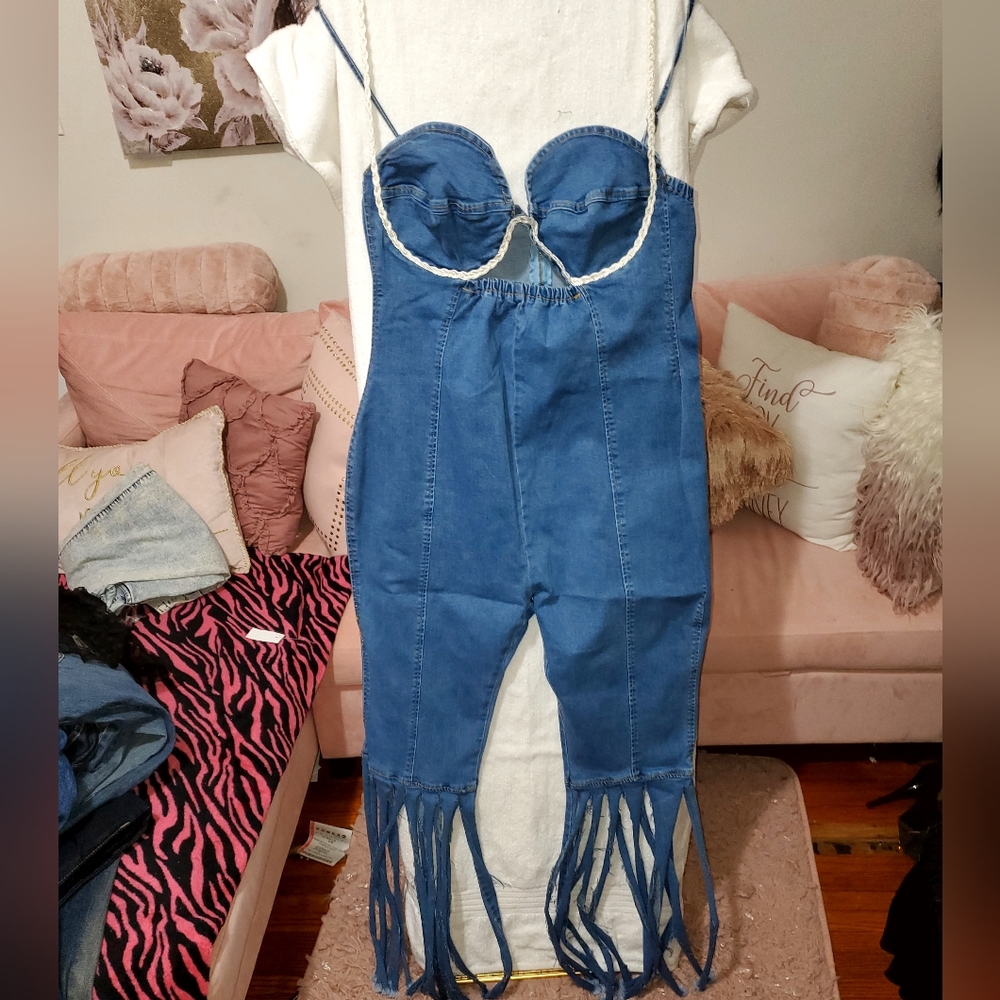Sexy demin clubwear jumpsuit  Spaghetti straps fringe 2x strechy new no tags